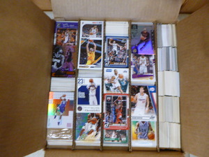 lot 158 image: 3,800 Card Lot of Basketball Cards