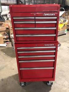 lot 13 image: Husky 27 in. 11-Drawer Red Tool Chest Combo Customer Returns See Pictures