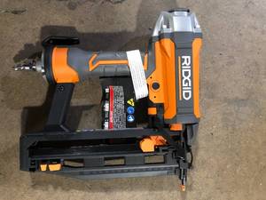 lot 31 image: RIDGID Pneumatic 16-Gauge 2-12 in. Straight Finish Nailer with CLEAN DRIVE Technology  Customer Returns See Pictures