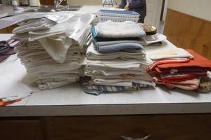 Kitchen Dish Towels, Hot Pads and washcloths