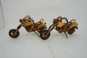 lot 78 image: NEW Collectible Art Sculpture Wood Motorcycle Bike Handmade Harley Davidson