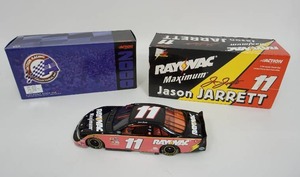 lot 164 image: Jason Jarrett #11 Rayovac Maximum 2000 Pontiac Grand Prix Action Racing 124 NASCAR Diecast Car...