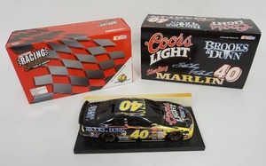 lot 172 image: Sterling Marlin #40 Coors Brooks & Dunn Action Racing 124 NASCAR Diecast Car BANK...