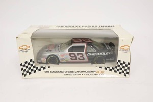 lot 237 image: 1993 Sports Image Manufactures Championship Chevy Lumina 124