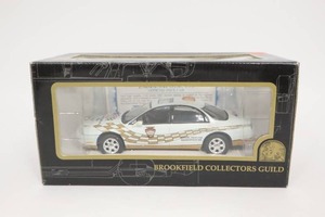 lot 238 image: Brookfield Collectors Guild 1997 Aurora Indianapolis 500 Pace Car...
