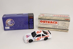 lot 289 image: Jeff Gordon #67 Outback Steakhouse 124 Action Racing NASCAR Die-Cast Car BANK...