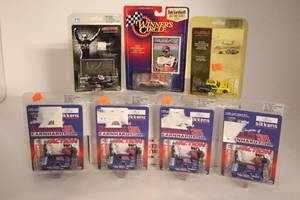 lot 351 image: NASCAR 164 Scale Collectable Cars