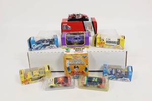 lot 368 image: NASCAR 164 Scale Collectable Cars