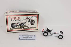 lot 390 image: ROGER WARD # 1 KAISER ALUMINUM SPECIAL VINTAGE DIRT CHAMP CAR 118