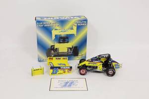 lot 412 image: 1998 118th Diecast GMP Sprint Car Greg Hodnett #11H Vivarin