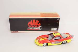 lot 506 image: MAC Tools 1998 Pontiac Pro Stock Gato Nationals Collectible 124 Pro Stock