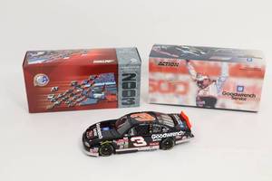lot 511 image: Dale Earnhardt Sr. 124-scale Stock Car Limited Edition