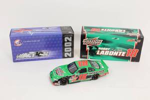 lot 516 image: Bobby Labonte #18 Interstate Batteries 2002 Pontiac