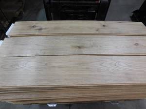Oak 12 mm T x 8 in. W Water Resistant Laminate Wood Flooring (768 sqft)
