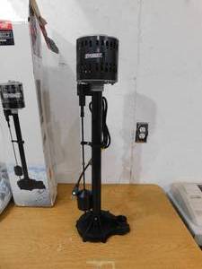 NEW - Everbilt 13 HP Plastic Pedestal Sump Pump