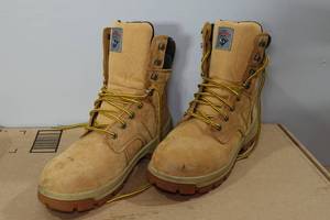 lot 276 image: Herman Survivors Mens Work Boots -Size 10W