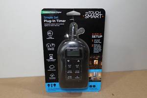 lot 290 image: Plug-In Timer for IndoorOutdoor Lighting