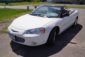 lot 1 image: 2002 Chrysler Sebring Convertible - 136,344 Miles