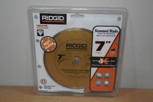 lot 23 image: Ridgid 7 Diamond Tile Saw Blade for Porcelain