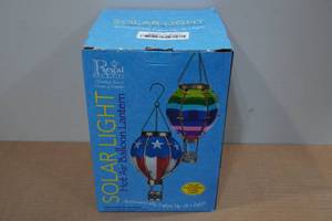 lot 138 image: Hot Air Balloon Solar Lantern -Small, Rainbow