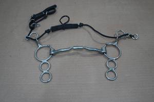 lot 152 image: Myler 3-Ring Combination Ported Bit