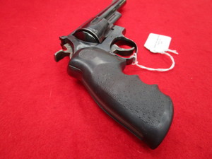 lot 2 image: Smith & Wesson 29-3 .44 Magnum