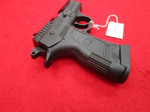 lot 10 image: Sar Arms SAR B6P 9mm