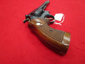 lot 15 image: Taurus 96 .22LR