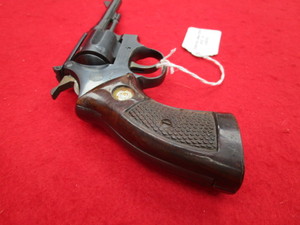 lot 18 image: Taurus 42 .22LR