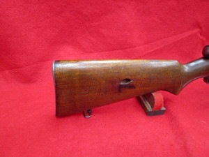 lot 32 image: Winchester 74 .22 LR