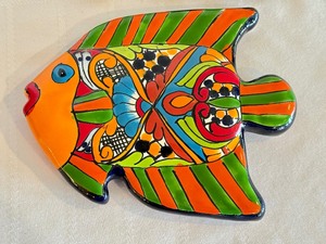 lot 18C image: Pair of Vibrant Mexican Pottery Fish Wall Hangings
