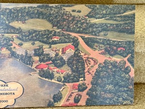 lot 153 image: Decorative Excelsior Park Print on Wood Wall Hanging