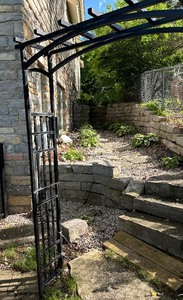 lot 163 image: Black Metal Outdoor Trellis