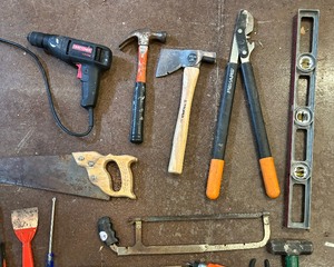 lot 234 image: Variety of Hand Tools