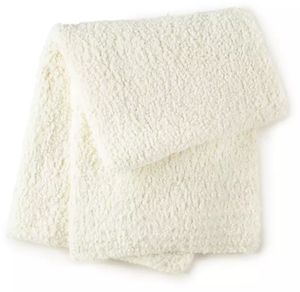 lot 109 image: LOT OF 2 Queen Size Members Mark Luxury Premier Collection Soft Textured Throw