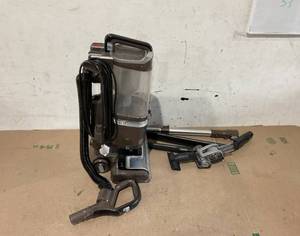 lot 343 image: SHARK LA455 Rotator Vaccum Upright Vacuum with Self-Cleaning Brushroll Powerful Pet Hair Pickup and HEPA Filter