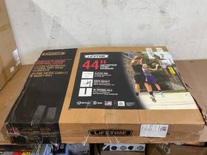 lot 92 image: Lifetime Adjustable Portable Basketball Hoop