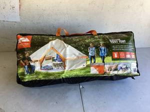 lot 402 image: Ozark Trail, 8-Person Yurt Tent, 13 x 13 x 92
