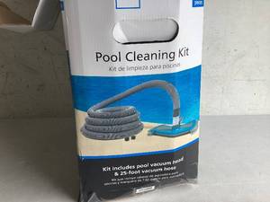 lot 448 image: 2PCS Mainstays Pool Cleaning Kit