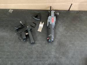 lot 378 image: Hyper Tough 12V Max Lithium-Ion Brushless Oscillating Multi-Tool