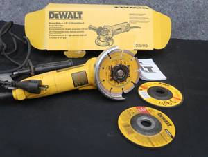 lot 15 image: DEWALT HEAVY DUTY GRINDER