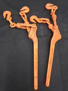 lot 17 image: 2 516 - 38 CHAIN BINDERS