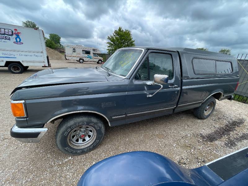 lot 115A image: 1988 Ford F-150 S - 22,960 MILES