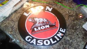 lot 43 image: Lion Gasoline Metal Sign 12 inch.