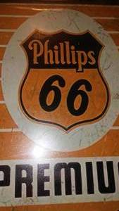lot 45 image: Phillips 66 Motor Oil 8 X 12 Metal Sign.
