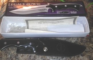lot 103 image: Hibben Combat Machete. 2012 Legacy Bowie. New in Box with COA.