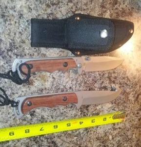 lot 116 image: Frost Cutlery Knife Set. 2 Knives, One Sheath.