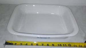 lot 218 image: 1970s Vintage A-21 Blue Cornflower Corning Ware Dish.