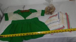 lot 219 image: Clothes Pin Bag, Pins and More.