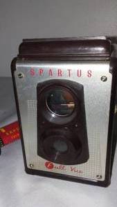 lot 230 image: Vintage Spartus Camera Full View.